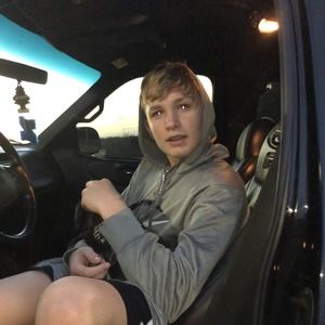 Meet your Posher, Colton